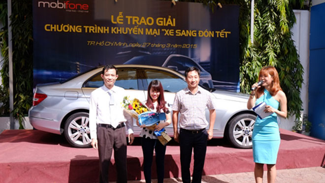 MobiFone trao thưởng 'Xe sang đón Tết'