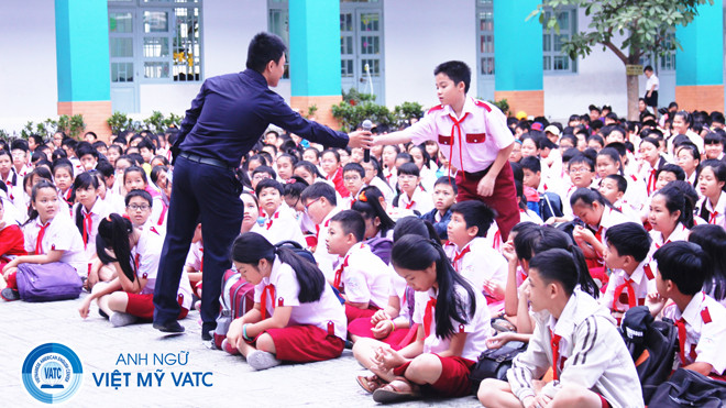 Gần 16.000 thí sinh đã ghi danh tham dự cuộc so tài tiếng Anh toàn quốc – English Champion 2015