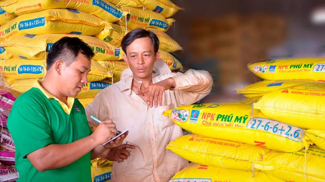 Đạm Phú Mỹ 14 năm liên tiếp là hàng Việt Nam chất lượng cao