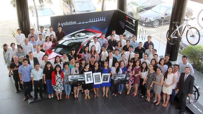 Mercedes-Benz Việt Nam luôn tạo mọi cơ hội để nhân viên phát triển và rèn luyện trong môi trường làm việc chuyên nghiệp