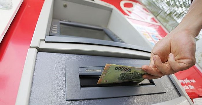 Ngân hàng Nhà nước lo ngại việc định kỳ cung cấp thông tin tài khoản, thông tin người nộp thuế có phạm vi quá rộng có thể dẫn tới việc lạm dụng quy định này trong quá trình thực thi. Ảnh minh họa