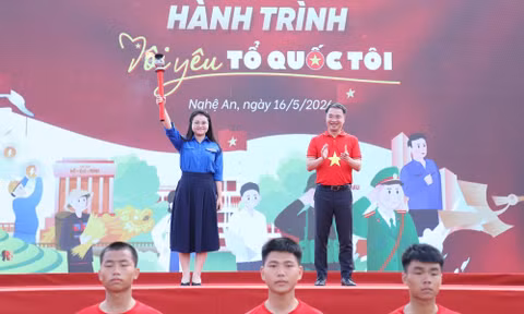 Khởi động hành trình ‘Tôi yêu Tổ quốc tôi’ từ quê hương Bác