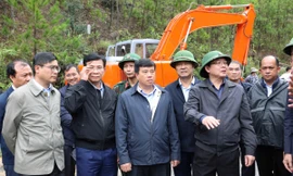 Phó Thủ tướng Hồ Quốc Dũng kiểm tra hiện trường sạt lở đèo Prenn và Mimosa