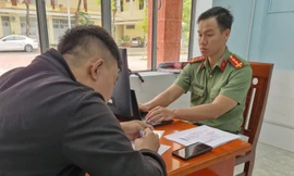 Đăng tải video xúc phạm chính quyền và lực công an để câu like