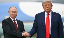 Nhà đầu tư thất vọng trước sự im lặng của hai Tổng thống Mỹ - Nga 