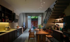 Nhà phố 'tự làm mát' con gái xây dành tặng bố mẹ