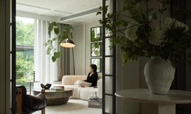 Ngôi nhà rộng 400m2 với tông ngọc trai và vani