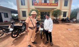 Bắt nhóm 'quái xế' đua xe trái phép, quay clip đăng lên mạng 