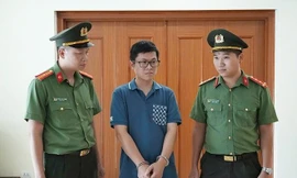 Khởi tố hai đối tượng phát tán hơn 22 nghìn video khiêu dâm