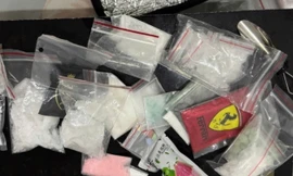 Ném vali chứa hơn 2,7kg ma túy vào nhà nguyên Bí thư Đảng ủy xã phi tang