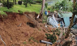 Taluy cao 5m đổ sập, vùi lấp một nhà dân ở Lâm Đồng
