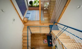Nhà trong hẻm dưới 40m2 vẫn thoáng nhờ thiết kế 'sân chơi'