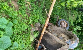 Một người bị máy cày lật đè tử vong