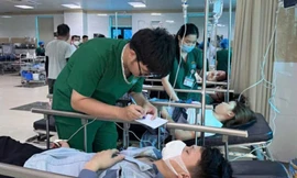 Sau bữa trưa tại công ty, 16 công nhân ở Tuyên Quang nhập viện