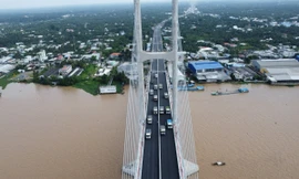 Một góc cầu Rạch Miễu 2 nhìn từ trên cao.