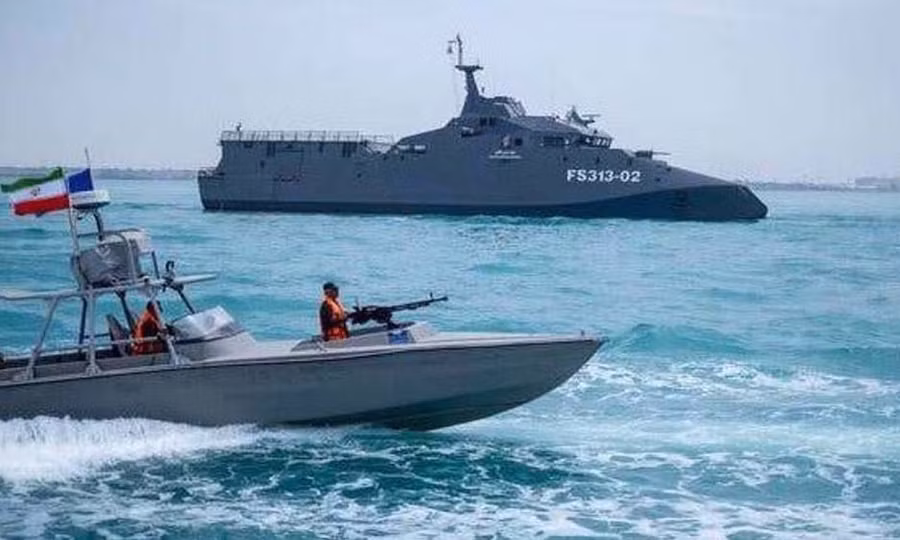 Iran sắp công bố cơ chế mới cho eo biển Hormuz