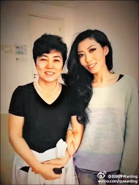 khuc-uyen-dinh8.jpg