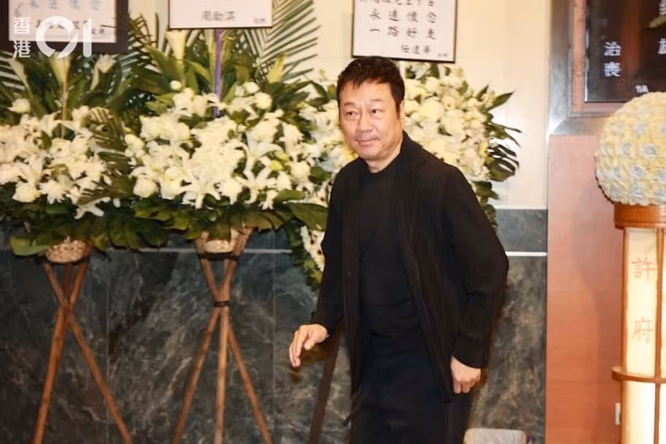 hua-thieu-hung18.jpg
