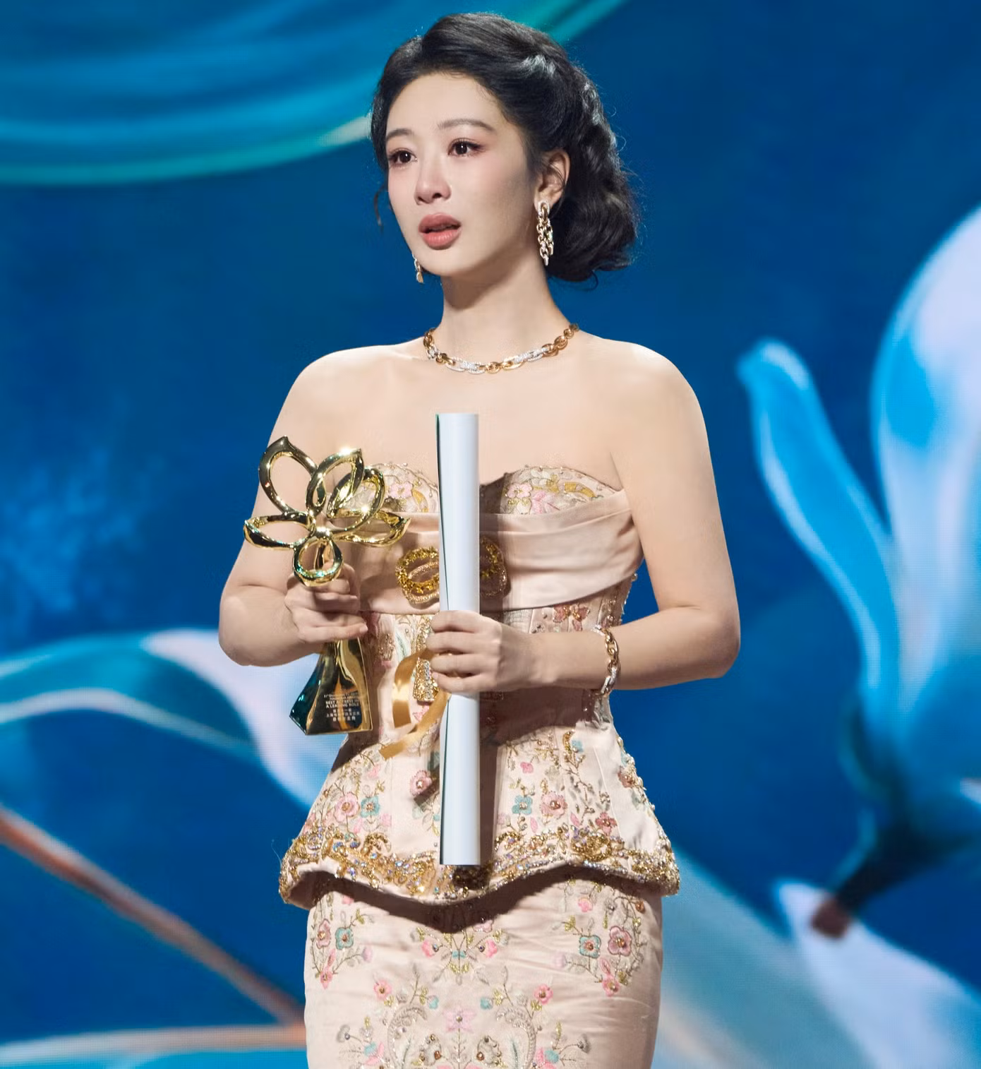 duong-tu4.jpg