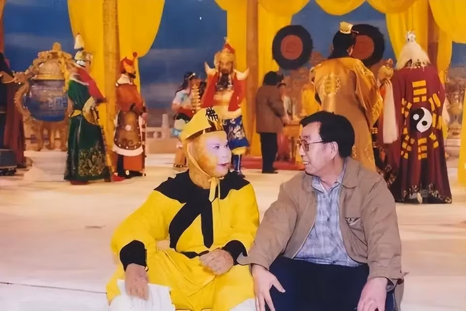 tay-du-ky2a.jpg