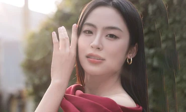 Á hậu Vân Nhi: 'Tôi biến mất một tháng, ngất xỉu giữa rừng'