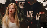 The Life of a Showgirl: Pitchfork chấm Taylor Swift số điểm thấp nhất sự nghiệp