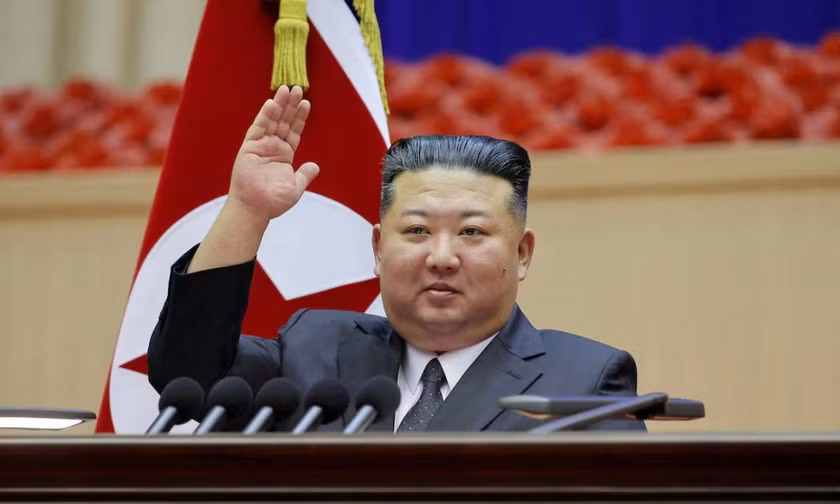 Triều Tiên dồn dập phô diễn hỏa lực, Chủ tịch Kim Jong Un tuyên bố tham vọng thống trị công nghệ UAV