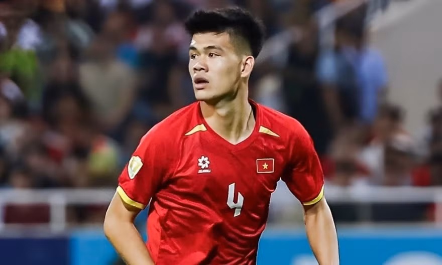 Cầu thủ tuyển Việt Nam cao gần 2 m nổi bật ở khai mạc ASIAD 2026