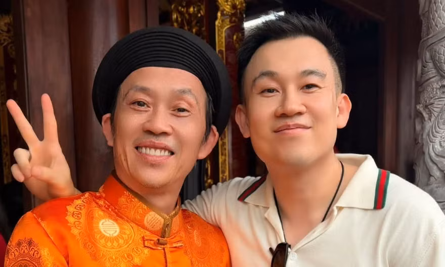 Trấn Thành, Cẩm Ly và các nghệ sĩ dâng hương tại nhà thờ Tổ của Hoài Linh