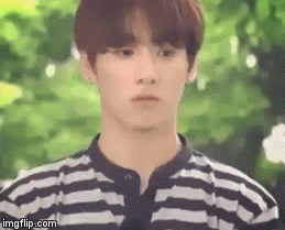 Jungkook không giấu được buồn bã