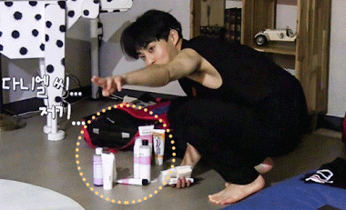 Xiumin (EXO) lại vô tình giúp một loại dưỡng môi bán hết veo trong nháy mắt ảnh 3 Xiumin (EXO) lại vô tình giúp một loại dưỡng môi bán hết veo trong nháy mắt ảnh 3