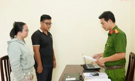 Khởi tố hai đối tượng livestream bán bùa ngải để lừa đảo