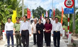 Cục An ninh chính trị nội bộ tặng 4 cầu giao thông ở Vĩnh Long