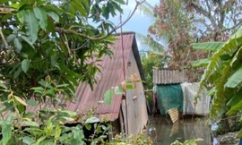 Hai mẹ con tử vong trong nhà vệ sinh