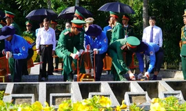 Truy điệu, an táng 43 hài cốt liệt sĩ