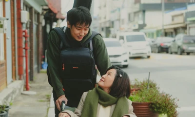 Xem "Mang Mẹ Đi Bỏ" nhưng lại nhận về vô số khoảnh khắc chạm đến trái tim 