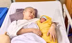 Kì tích giành giật sự sống cho mẹ bầu mắc bạo bệnh