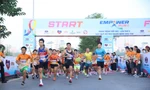 Gần 3000 vận động viên chạy góp quỹ vì bệnh nhân ung thư có hoàn cảnh khó khăn