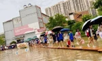 ハノイ市教育訓練局は、生徒の早退を許可しないことについて何と言っていますか？