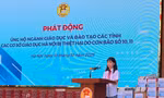 Cay sè khóe mắt với lá thư của học sinh Hà Nội gửi bạn ở vùng lũ