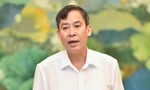 ក្រសួង​អប់រំ និង​បណ្តុះបណ្តាល ចេញ​មុខ​បកស្រាយ​រឿង​សិស្ស​ទាញ​សក់​គ្រូ​វាយ​ដួល