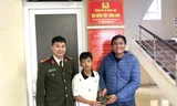 Nhặt được gần 23 triệu đồng, nam sinh lớp 9 mang đến công an nhờ trả người đánh rơi 