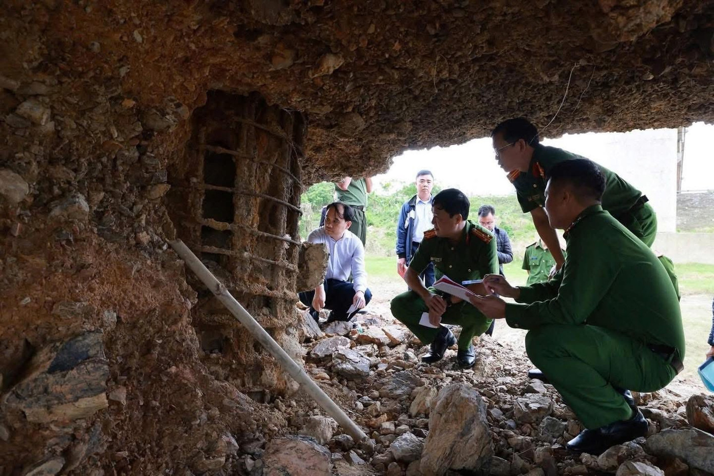 Công an tỉnh Phú Thọ khởi tố vụ án hình sự xảy ra tại công trình cầu Sông Lô. a1-cau-song-lo.jpg