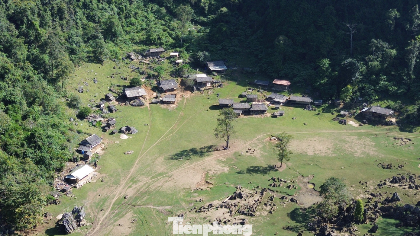 المنازل الأصلية لشعب مونغ. tp-3.jpg