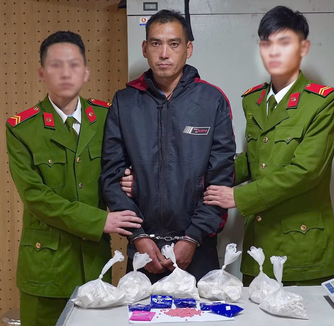 aaa.jpg