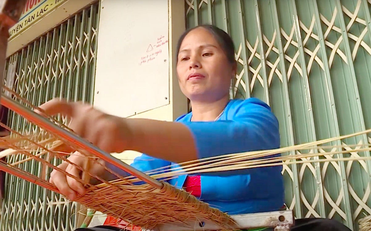 ការតម្បាញគឺជាការងារសាមញ្ញបំផុតដែលបានបង្កើតការងារជាច្រើនសម្រាប់មនុស្ស។ a5.jpg