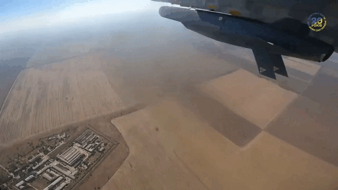 Nga tiết lộ vũ khí 'khắc chế' tên lửa tầm xa Storm Shadow của Ukraine