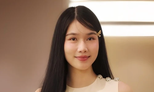 Á hậu, Thạc sĩ Phương Anh làm MC hội thảo bàn về điểm nóng trung tâm tài chính quốc tế TPHCM