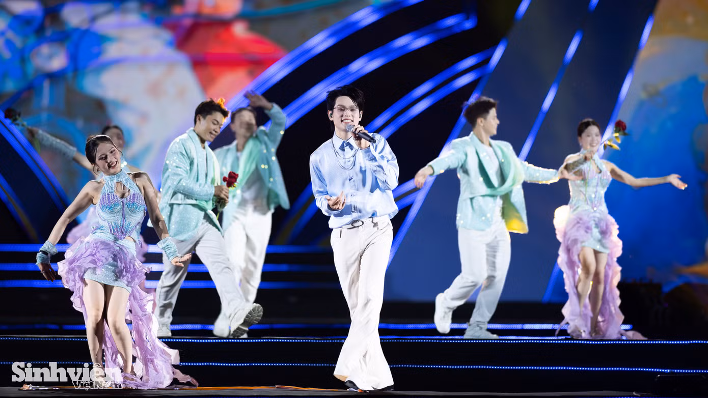 buitruonglinh-concert-thanh-xuan-svvn-9929.jpg