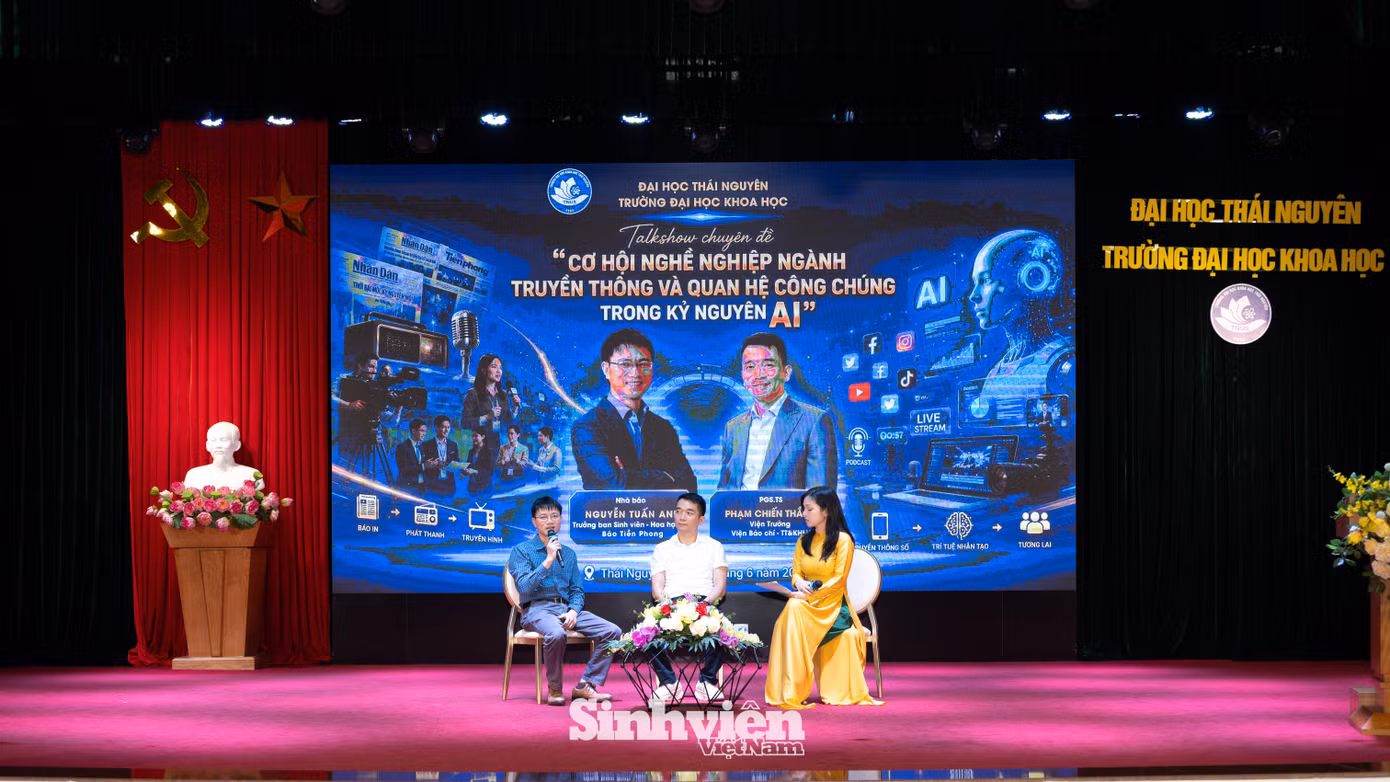 talk-show-co-hoi-nao-cho-sinh-vien-bao-chi-truyen-thong-thoi-ai-3427.jpg
